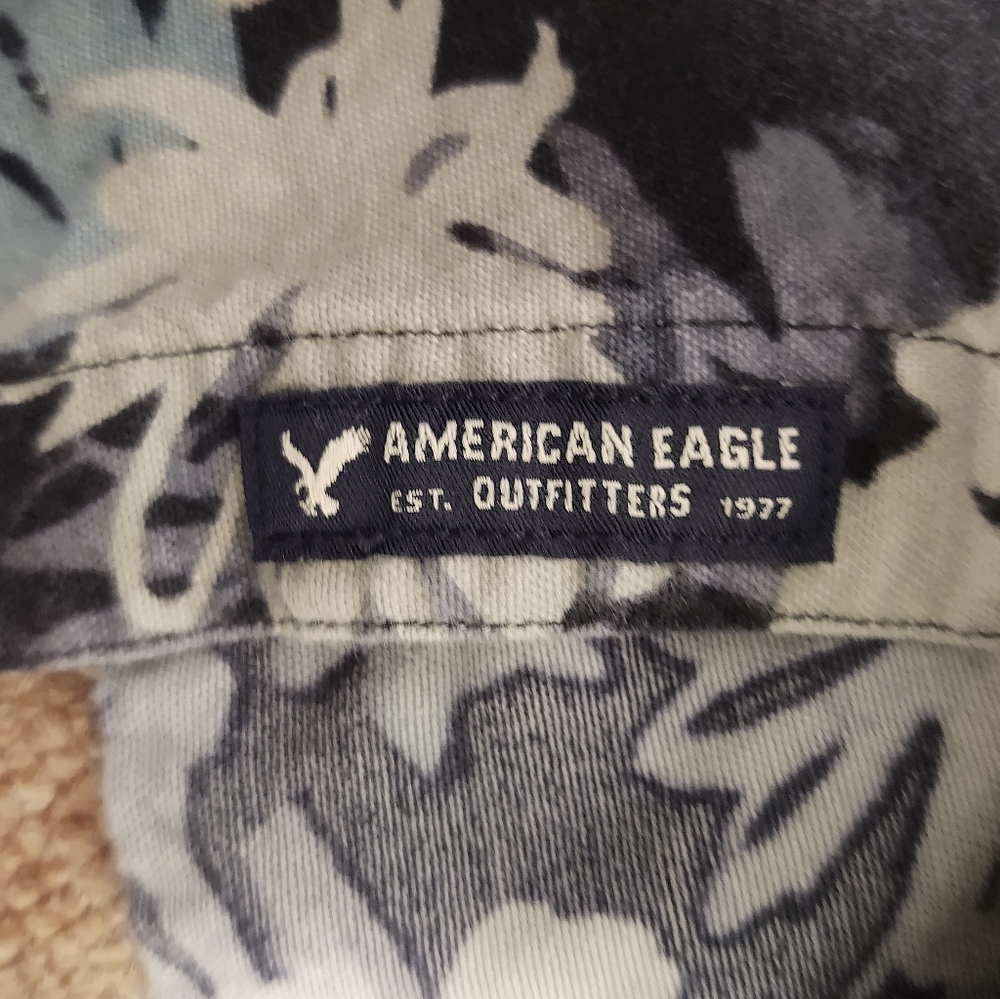 American Eagle Button Down - image 3
